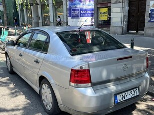 OPEL VECTRA C 1.8 Comfort Magyarország-i valós km