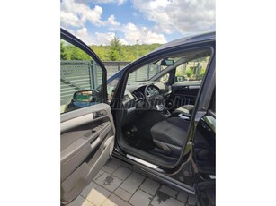 OPEL ZAFIRA B 1.9 DTI Sport