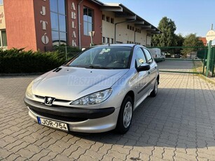 PEUGEOT 206 1.1 X-Design LIMITÁLT ! MAGYARORSZÁGI