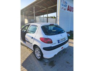 PEUGEOT 206 1.4 Presence