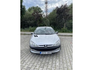 PEUGEOT 206 1.6 Sport