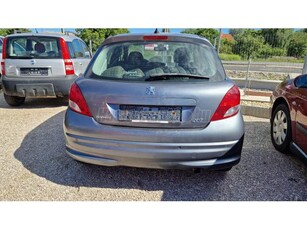 PEUGEOT 207 1.4 VTi Premium