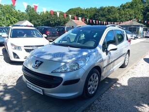 PEUGEOT 207 SW 1.6 HDi Trendy 114000 KM !! 1-gazdás. Végig Vezetett Szervizkönyv !!