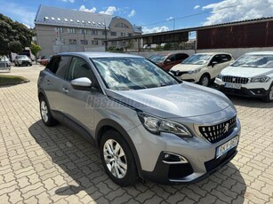 PEUGEOT 3008 1.5 BlueHDi Active EAT8 EURO6.2 M.o.-i..szervizkönyv