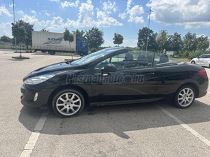 PEUGEOT 308 CC 2.0 HDi Premium Pack