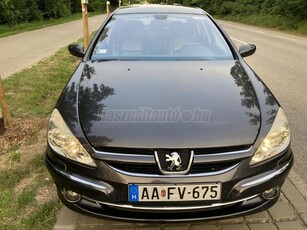 PEUGEOT 607 2.7 V6 HDi Executive Titane Tiptronic