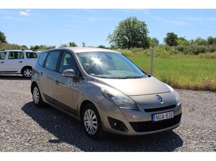 RENAULT GRAND SCENIC Scénic 1.5 dCi Dynamique