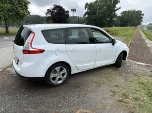 RENAULT GRAND SCENIC Scénic 1.5 dCi Dynamique EDC