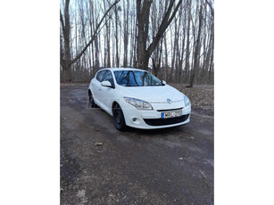 RENAULT MEGANE 1.5 dCi Authentique