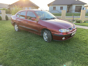 RENAULT MEGANE Classic 1.6 16V Monaco