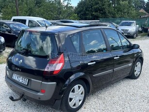 RENAULT SCENIC Grand Scénic 1.5 dCi Authentique Panoráma tetővel