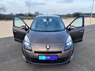 RENAULT SCENIC Grand Scénic 2.0 Dynamique (Automata)