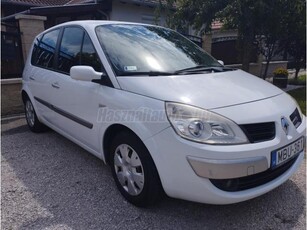 RENAULT SCENIC Scénic 1.5 dCi Expression