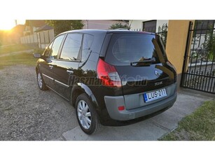 RENAULT SCENIC Scénic 1.5 dCi Monaco