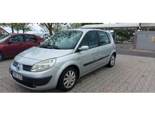 RENAULT SCENIC Scénic 1.6 Authentique