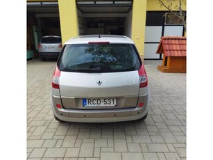 RENAULT SCENIC Scénic 1.6 Privilege