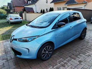 RENAULT ZOE Life Q210 NAVI.ÚJGUMIK+ÚJBIKOLORALUFELNI.TOL.KAMERA+RADAR