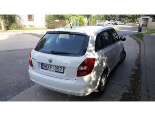 SKODA FABIA Combi 1.4 16V Ambition MAGYAR+FRISS SZERVIZ+4 DB TÉLI GUMI FELNIN !+NÉVRE ÍRVA !!!