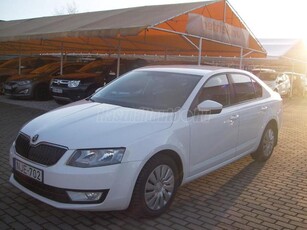 SKODA OCTAVIA 1.6 CR TDI Ambition FRISSEN SZERVIZELVE. MAGYARORSZÁGI! KLÍMÁS!