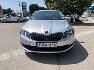 SKODA OCTAVIA 1.6 CR TDI Ambition / Mo.-i 1. forgalomba helyezés / végig vezetett szk. / igazolható km / kényelmes