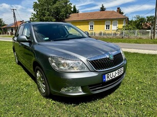 SKODA OCTAVIA Combi 1.2 TSI Ambition