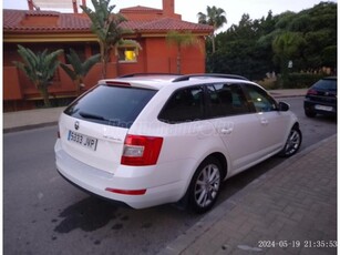 SKODA OCTAVIA Combi 1.6 CR TDI Active