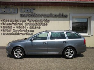 SKODA OCTAVIA Combi 1.6 CR TDI Ambiente DPF Tempomat. Navi. Digitklima !