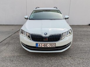 SKODA OCTAVIA Combi 2.0 CR TDI Style DSG6 114.000km.Vezetett szervizkönyv .friss szerviz.költségmentes állapot