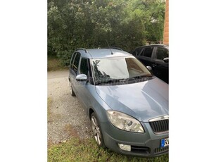 SKODA ROOMSTER 1.6 16V Comfort Scout Klíma Szervizkönyv