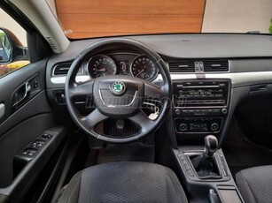 SKODA SUPERB Combi 2.0 CR TDI Comfort Magánszemély Új vezérlés Szép állapot