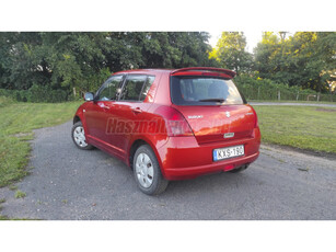 SUZUKI SWIFT 1.3 GLX CD AC Mistic Plus