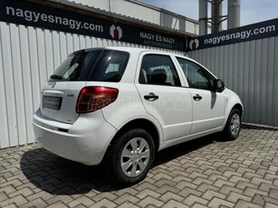 SUZUKI SX4 1.5 GC Rendszeresen karbantartott . Klíma . Rádió