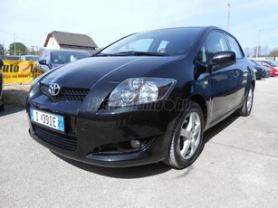 TOYOTA AURIS 1.6 Sol