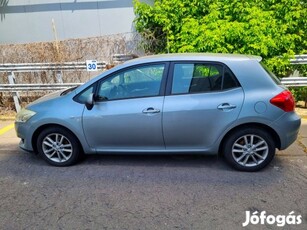 Toyota Auris 1.6 Sol (személyautó)