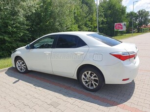 TOYOTA COROLLA Sedan 1.6 Active Trend+ 50 éves jubileumi modell