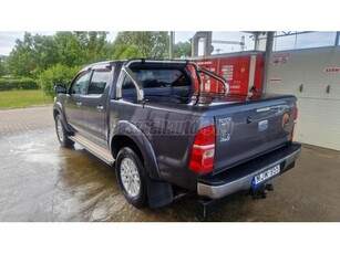 TOYOTA HI LUX Hilux 3.0 D-4D 4x4 Double SR+