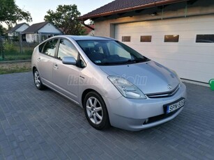 TOYOTA PRIUS 1.5 HSD JBL NAVI 2006 (Automata)