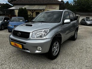 TOYOTA RAV 4 Rav4 2.0 D 4x4 Sol NÉVRE ÍRVA!FRISS MŰSZAKI!!!170 721 KM!!!