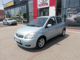 TOYOTA YARIS 1.0 Blue Ice