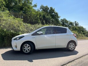 TOYOTA YARIS 1.5 HSD Active e-CVT