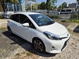 TOYOTA YARIS 1.5 HSD Executive (Automata) 77000 KM!