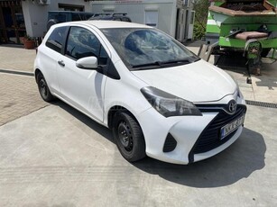 TOYOTA YARIS Van 1.4D-4D Live Plus Euro 6