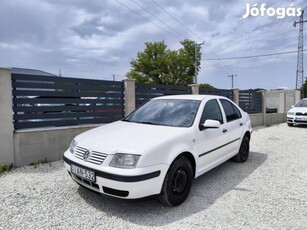 Volkswagen Bora 1.6 Magyarországi 1. Tulaj! 116...