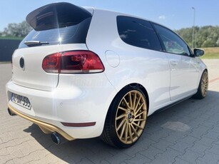 VOLKSWAGEN GOLF VI 2.0 TSI GTI