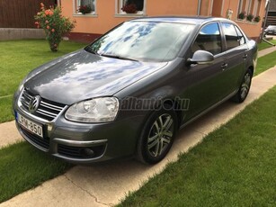 VOLKSWAGEN JETTA V 1.4 Tsi Comfortline