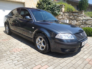 VOLKSWAGEN PASSAT 1.9 TDI