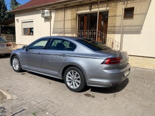 VOLKSWAGEN PASSAT 2.0 TDI BMT SCR Highline DSG7 R line 190 LE Mátrix Led