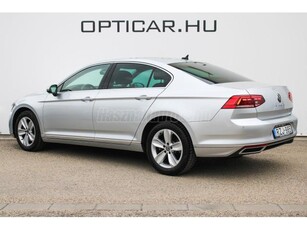 VOLKSWAGEN PASSAT VIII 2.0 TDI SCR Elegance DSG Navi!APP!LED!Ülésfűtés!Mo-i!1.Tulaj!39.624Km!ÁFÁ-s!THM9.9%!