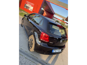 VOLKSWAGEN POLO 1.2 70 Trendline