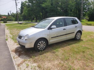 VOLKSWAGEN POLO IV 1.2 65 12V Comfortline